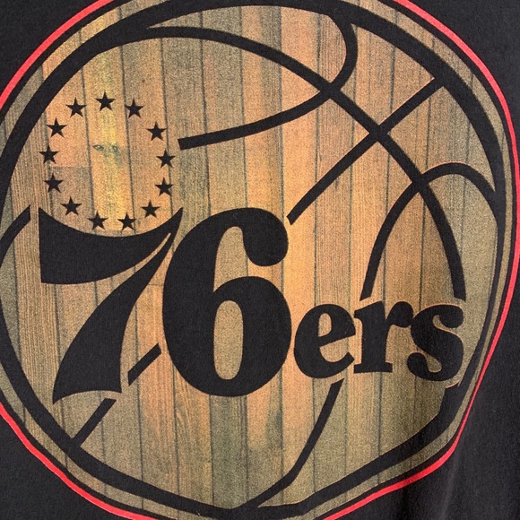 76ers Tee - Picture 2 of 4